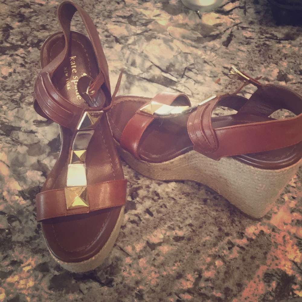 COPY - Kate Spade Tan wedge